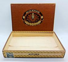 Load image into Gallery viewer, Miramar Astors Factory No. 7 Toronto & Ottawa Havana Cigar Box