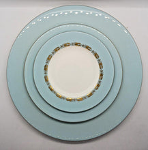 Load image into Gallery viewer, Minton Bone China Blue with Gold Leaves Trim Pattern 5 Piece Place Set x 4, 20pc