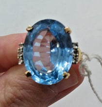 Load image into Gallery viewer, 14K Yellow Gold Hand Assembled Cocktail Ring w/ Man Made Blue Spinel Certified