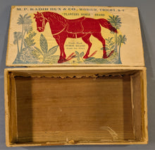 Load image into Gallery viewer, Vintage Wilson's Bachelor Straight Cigar Box - Toronto Montreal