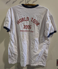 Load image into Gallery viewer, Motley Crue Red White & Crue Tour T-Shirt 2005 Vintage Band Tee - XL