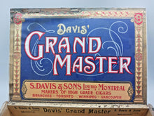 Load image into Gallery viewer, Vintage Davis' Grade Master Cigar Box by S.Davis & Sons Ltd, Montreal