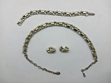 Load image into Gallery viewer, Vintage LISNER Blue Stone Jewelry Set Earrings Bracelet Necklace