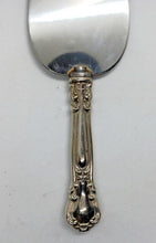 Load image into Gallery viewer, Birks Chantilly Pattern Sterling Pie and Cake Servers
