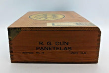 Load image into Gallery viewer, R. G. Dun 11 Cents Panetelas Claro Factory No. 34 Cigar Box