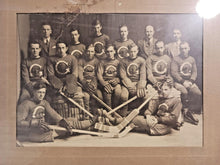 Load image into Gallery viewer, 1932 Gravenhurst Hockey Club Muskoka Cup O.H.A Winners Team Photo