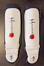 Load image into Gallery viewer, Green Dragon Tapout Adult Size 36 Shorts w/ Martial Arts Training Shin Guards