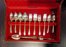Load image into Gallery viewer, 1847 Rogers Bros Original Rogers Silverplate AI Cutlery (75 piece) Set with case