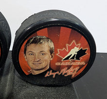 Load image into Gallery viewer, 2002 McDonald s Olympics Team Canada Pucks Complete Set (5) With Stand