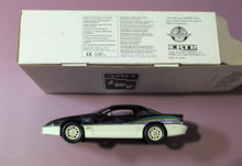 Load image into Gallery viewer, AMT Ertl 1992 Chevrolet Camaro Z28 Diecast Model Car Black