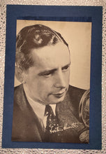Load image into Gallery viewer, 1934-43 Beehive Group 1 Hockey Photo Foster Hewitt Broadcaster Vintage