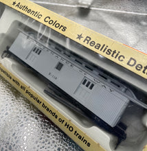 Load image into Gallery viewer, Con-Cor HO Scale 1/87 MOW Old Time Passenger Baggage Car X-119 No. 1895