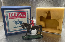Load image into Gallery viewer, Ducal 54mm Traditional Military Figure Huntsman on Horse with Box