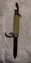 Load image into Gallery viewer, Vintage 1950s Walt Disney's Davy Crockett Fess Parker Camper Pocket Knife
