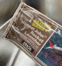 Load image into Gallery viewer, Vintage Life-Like Honest John Rocket Launcher 1/40 Scale Model Kit 09656