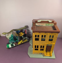 Load image into Gallery viewer, Vintage Fisher-Price Play Family Sesame Street Playset 938 w/ Figures