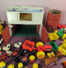 Load image into Gallery viewer, Vintage Fisher-Price Play Family Farm 915 Lot w/ Barn, Silo & Figures