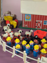 Load image into Gallery viewer, Vintage Fisher-Price Play Family Farm 915 Lot w/ Barn, Silo & Figures