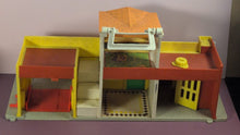 Load image into Gallery viewer, Vintage Fisher-Price Little People Play Family Village #997 Playset Lot
