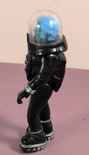 Load image into Gallery viewer, Vintage 1974 Fisher Price ADVENTURE PEOPLE X-Ray Man Firestar Alien Pilot