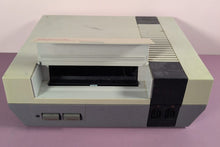 Load image into Gallery viewer, Vintage Nintendo Entertainment System NES-001 Console Mattel Canada Version