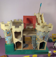 Load image into Gallery viewer, Vintage 1974 Fisher-Price Little People Play Family Castle #993 Playset