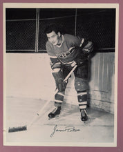 Load image into Gallery viewer, 1945-54 Quaker Oats Hockey James Peters Montreal Blue Tint + B&W Photos