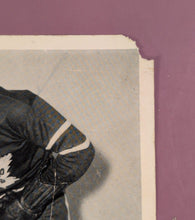 Load image into Gallery viewer, Vintage 1945-54 Quaker Oats Ted Kennedy Toronto Maple Leafs Blue Tint Photo RARE