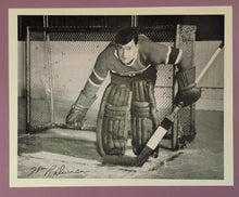 Load image into Gallery viewer, 1945-54 Quaker Oats Hockey Photo - Bill Durnan Montreal Canadiens Goalie