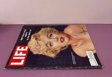 Load image into Gallery viewer, LIFE Magazine August 7 1964 Marilyn Monroe "What Really Killed Marilyn"