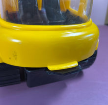 Load image into Gallery viewer, Vintage Fisher-Price Little People Yellow Tow Truck & 2 Construction Figures