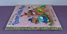 Load image into Gallery viewer, Vintage Walt Disney's Three Little Pigs a Little Golden Book D78 (1972)