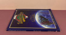 Load image into Gallery viewer, 1992 World Series Fall Classic Official Souvenir Scorebook Blue Jays Braves