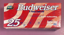 Load image into Gallery viewer, Revell Budweiser 5-Piece Train Set American Tribute 96 Schrader Hendrick #25