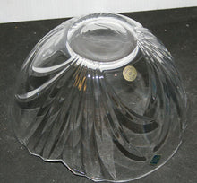 Load image into Gallery viewer, Bohemia Crystal Bowl – Poppy Shape – In Original Box