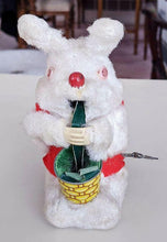 Load image into Gallery viewer, Vintage Wind-Up Toy - Bunny Eating - Works