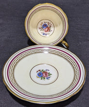 Load image into Gallery viewer, Aynsley Bone China Tea Cup & Saucer Set -- Hawthorne - 7486