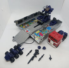 Load image into Gallery viewer, Optimus Prime 1984 G1 Pre Rub Transformers Action Figure *Rare* Canadian Variant