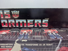 Load image into Gallery viewer, Optimus Prime 1984 G1 Pre Rub Transformers Action Figure *Rare* Canadian Variant