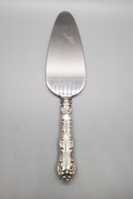 Load image into Gallery viewer, Birks Sterling Silver Handled Flat Pie Server - Louis XV