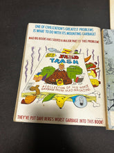 Load image into Gallery viewer, Lot of 4 Vintage Mad Magazines Books, EX Condition