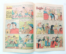Load image into Gallery viewer, Archie's Joke Book (1953 Series) #110 in VF Shape
