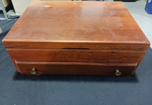 Load image into Gallery viewer, Reed & Barton English Crown Cutlery 60 pc Set