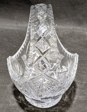 Load image into Gallery viewer, Vintage Crystal Brides Basket