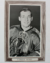 Load image into Gallery viewer, 1963-1967 Group III Camille Henry Chicago Blackhawks Beehive Photo