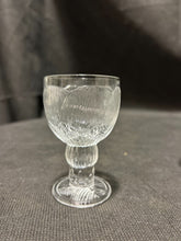 Load image into Gallery viewer, Set of 8 Arabia iittala Finland Aperitifs Liqueur Shot Glasses Pioni Pattern