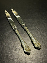 Load image into Gallery viewer, Wallace Sterling Grand Baroque Fruit Knives Silverplate (A Pair)