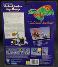 Load image into Gallery viewer, 1996 Space Jam Michael Jordan / Bugs Bunny Figures MOC, Canadian EN/FR Package