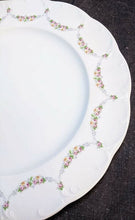 Load image into Gallery viewer, Rosenthal - Classic Rose Pattern Dinner Plate - 10 3/8" - Germany