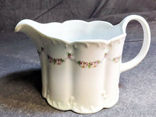 Load image into Gallery viewer, Rosenthal - Classic Rose Pattern Gravy Boat & Saucer - Germany